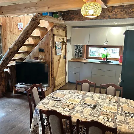Domek Caloroczny Na Mazurach Tatil Evi Ostrowin