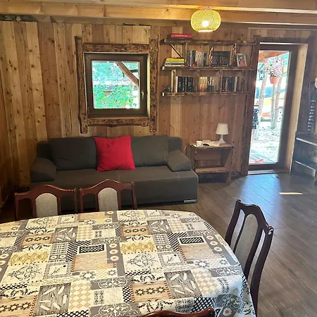 Domek Caloroczny Na Mazurach Tatil Evi Ostrowin