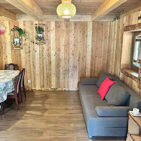 Tatil Evi Domek Caloroczny Na Mazurach Ostrowin